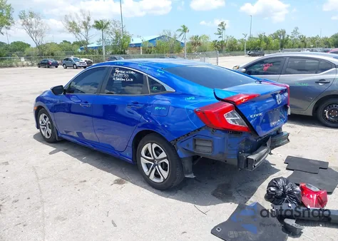 2018 Honda Civic Lx z USA, uszkodzony, nr VIN 19XFC2F55JE011004